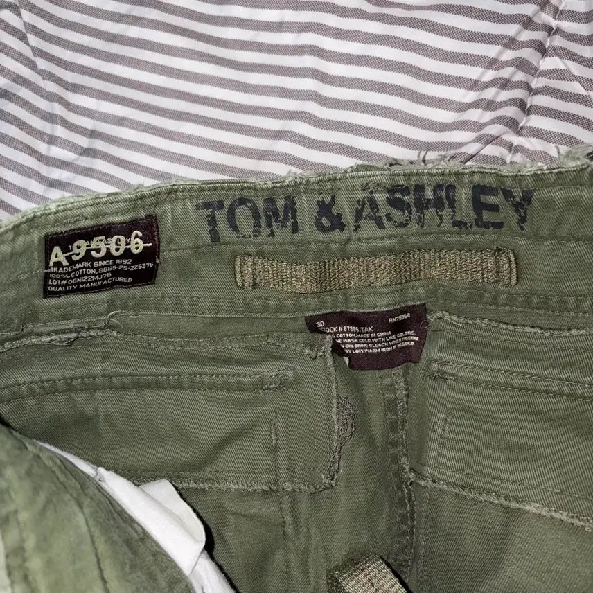 [BUNJANG] Tom &amp; Ashley Cargo Shorts / 빈티지 Tom &amp; Ashley 카고 반바지 하프팬츠