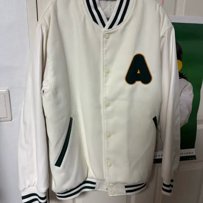 [BUNJANG] Aimyon Searchlight Baseball Jacket / 아이묭 서치라이트 야구점퍼