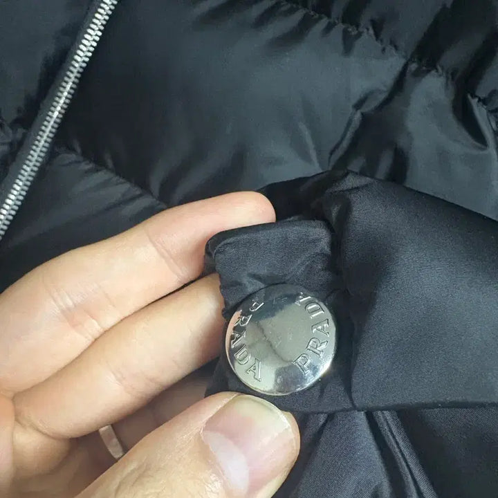 [BUNJANG] Prada Re-Nylon Padded Jacket / [56]프라다 리나일론 패딩sgb112