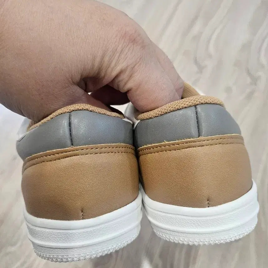 [BUNJANG] B.E.N. 200 Shoes / been 밴딩 운동화 200