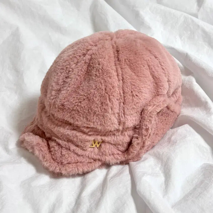 [BUNJANG] White Sand Ear Muffs Cap Fur Hat Pink / (1회 시착)화이트샌즈 이어머프 캡 퍼 모자 핑크