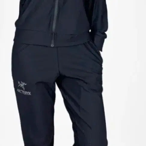 [BUNJANG] Arc'teryx Black Bonded Training Suit Set / 아크테릭스 블랙 본딩트레이닝복 세트