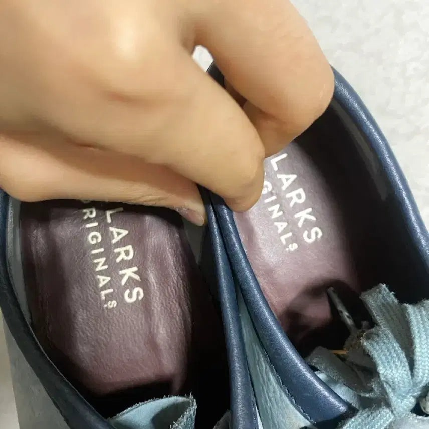 [BUNJANG] Clarks Wallabee Blue Suede Loafers / 클락스 왈라비 블루 스웨이드 로퍼 265