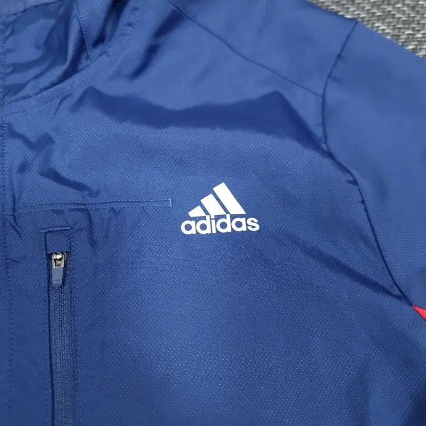 [BUNJANG] Adidas On the Run Jacket / 아디다스 온더런 자켓 바람막이