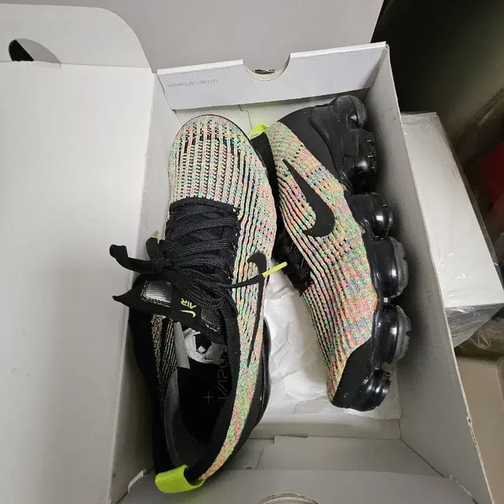 [BUNJANG] Nike Air VaporMax Flyknit 3 Multi Sneakers / 나이키 에어 베이퍼맥스 플라이니트 3 멀티 280