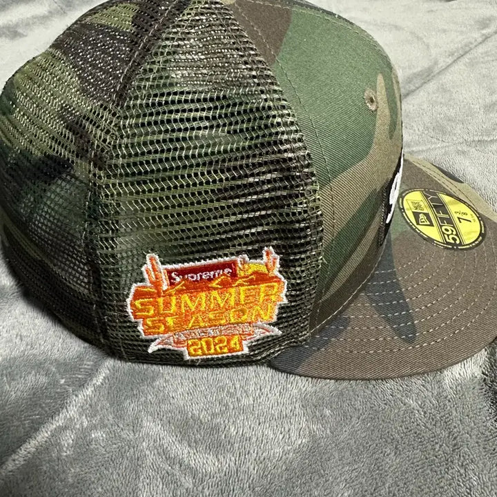 [BUNJANG] Supreme New Era 59Fifty Box Logo Mesh Woodland Camo Snapback / 슈프림 뉴에라 59fifty 박스로고 메쉬 백 우드랜드 카모 스냅백