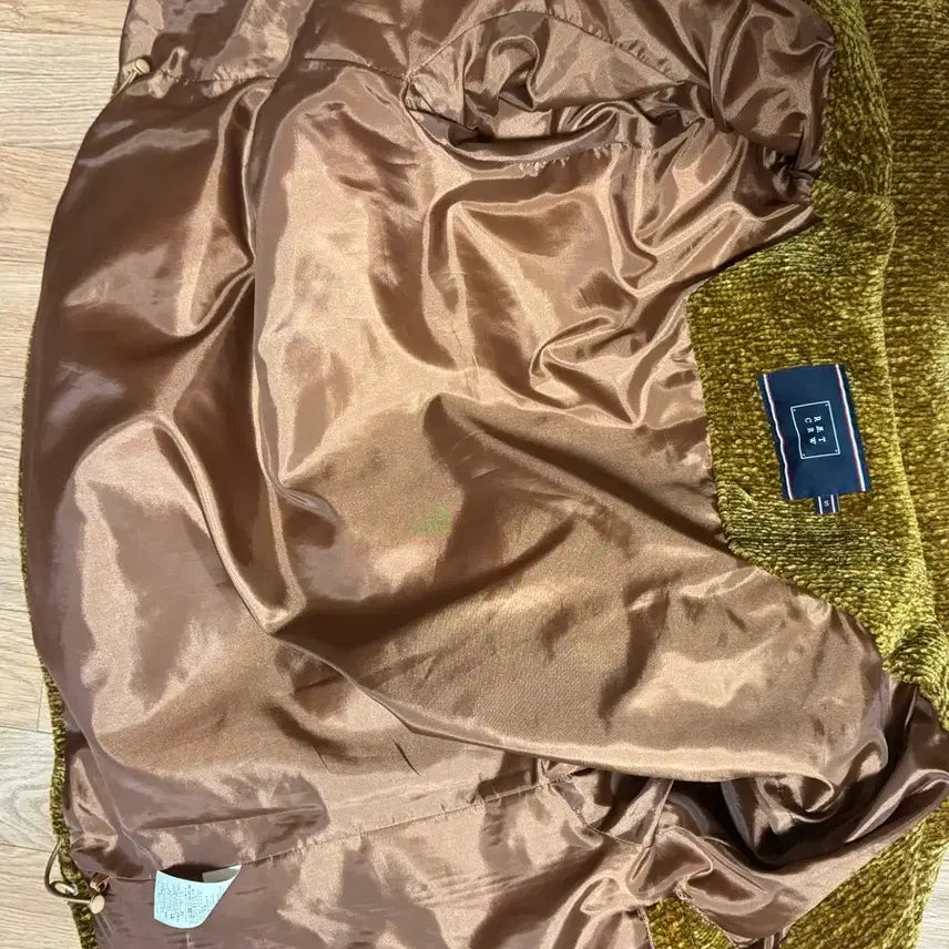 [BUNJANG] Romantic Crown Velvet Padded Knit Brown / 로맨틱 크라운 니트 벨벳 패딩 브라운