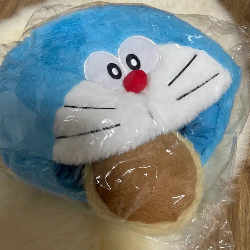 [BUNJANG] Doraemon Plush Hat / 도라에몽 봉제 모자