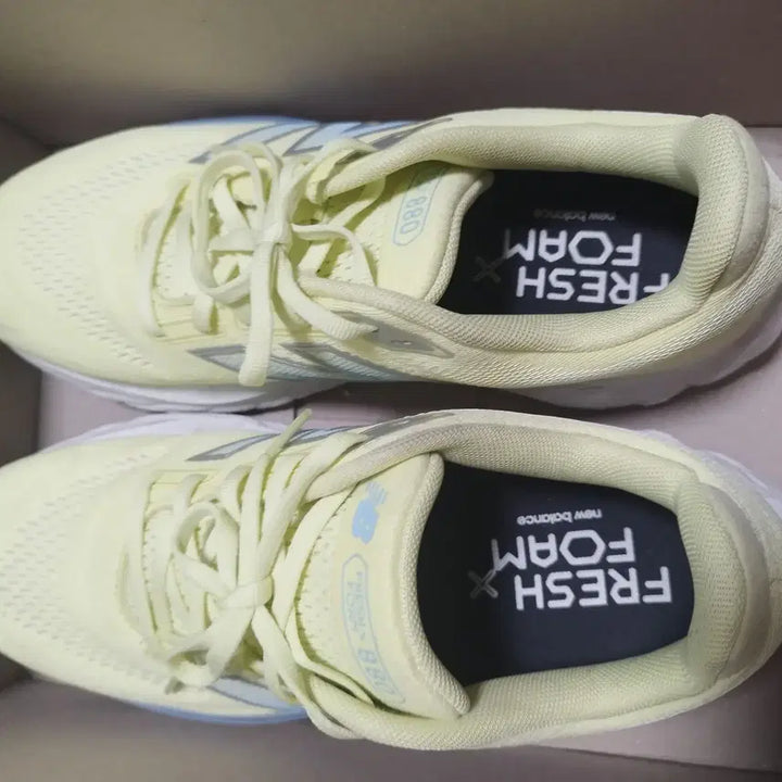 [BUNJANG] New Balance Fresh Foam X 880 V14 Running Shoes / 뉴발란스 프레쉬폼 X 880 V14