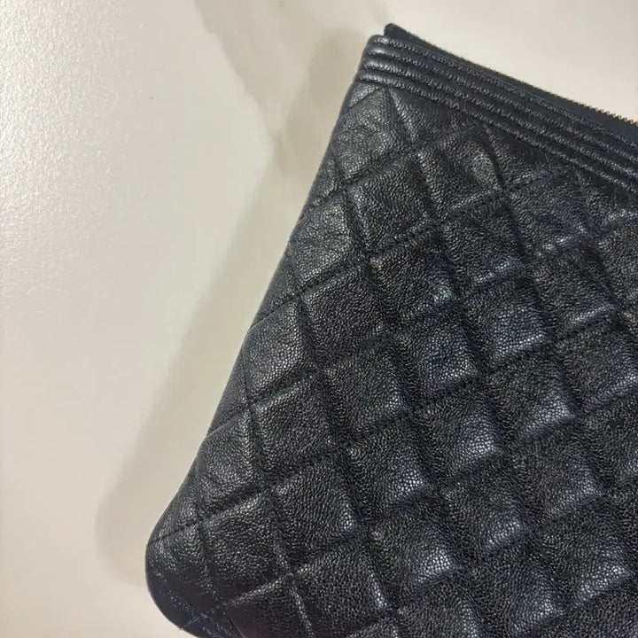 [BUNJANG] Chanel Black Caviar Clutch (M Size) / 가격다운!! 샤넬 클러치 블랙캐비어 m사이즈 금장 판매합니다