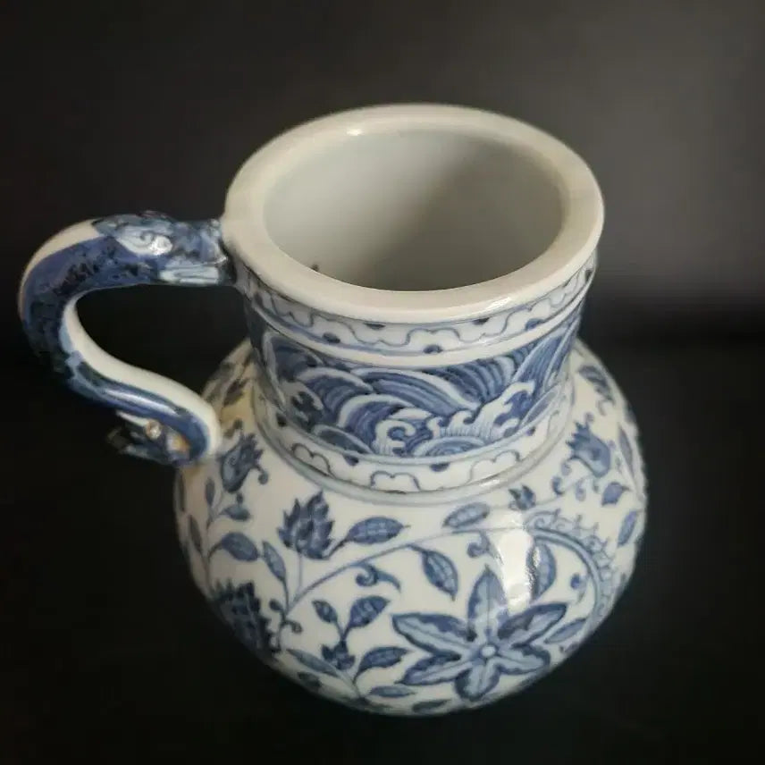 [SOLD OUT] 청화백자 용병화요 높이16.3cm 구연부8.5cm 중국도자기