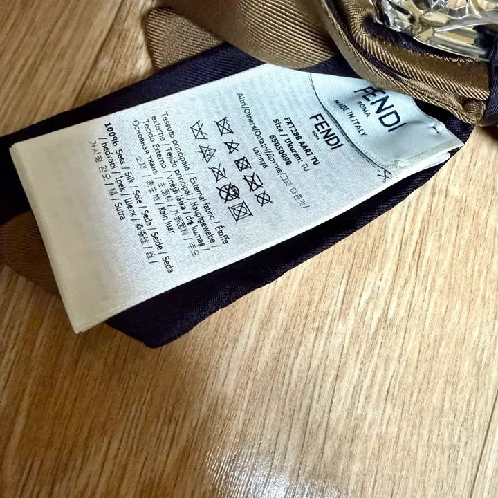 [BUNJANG] Fendi Oversized Hairpin / 펜디 빅 사이즈 헤어핀