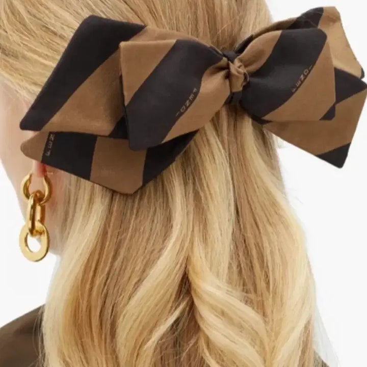 [BUNJANG] Fendi Oversized Hairpin / 펜디 빅 사이즈 헤어핀