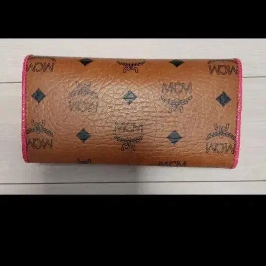 [BUNJANG] MCM Brown Long Wallet with Pink Detail / MCM 브라운 장지갑 핑크 포인트