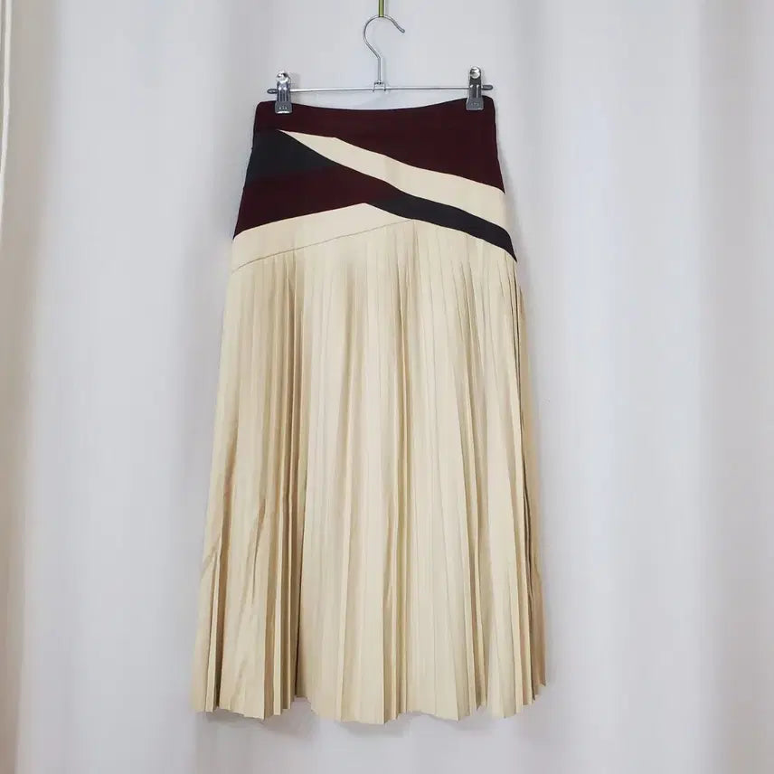 [BUNJANG] O!ZOC Second Pleats Skirt / 한섬 오즈세컨 플리츠 스커트0(64)