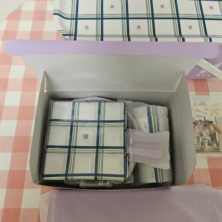 [BUNJANG] BTS Merch Box 