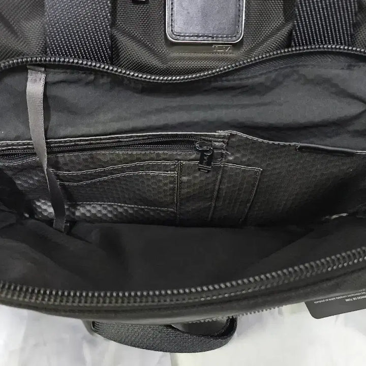 [BUNJANG] TUMI Alpha Bravo 3-way Backpack & Briefcase / <정품등록>투미 알파 브라보 말레이 상위 3way 백팩&숄더&브리프케이스