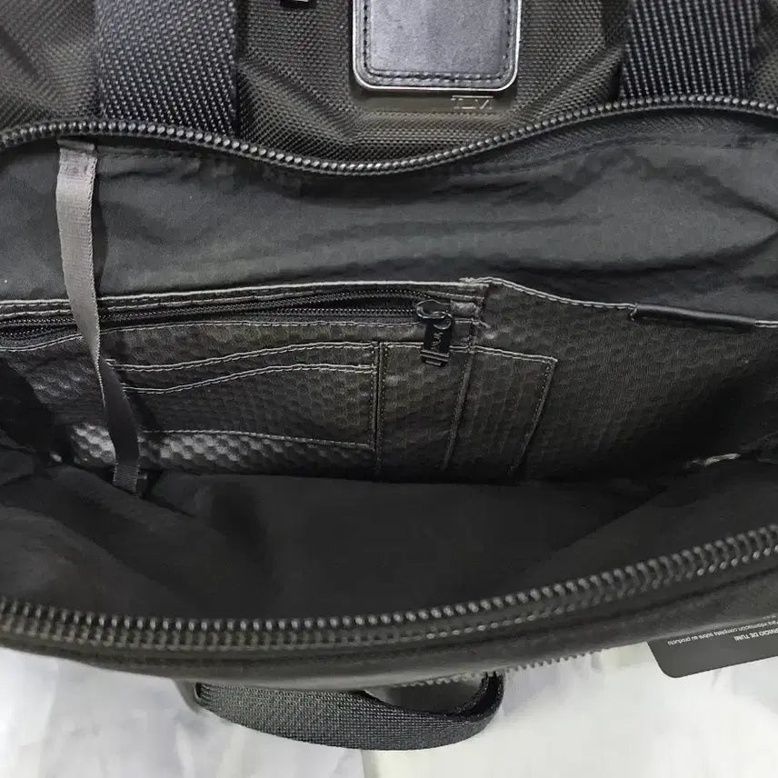[BUNJANG] TUMI Alpha Bravo 3-way Backpack & Briefcase / <정품등록>투미 알파 브라보 말레이 상위 3way 백팩&숄더&브리프케이스