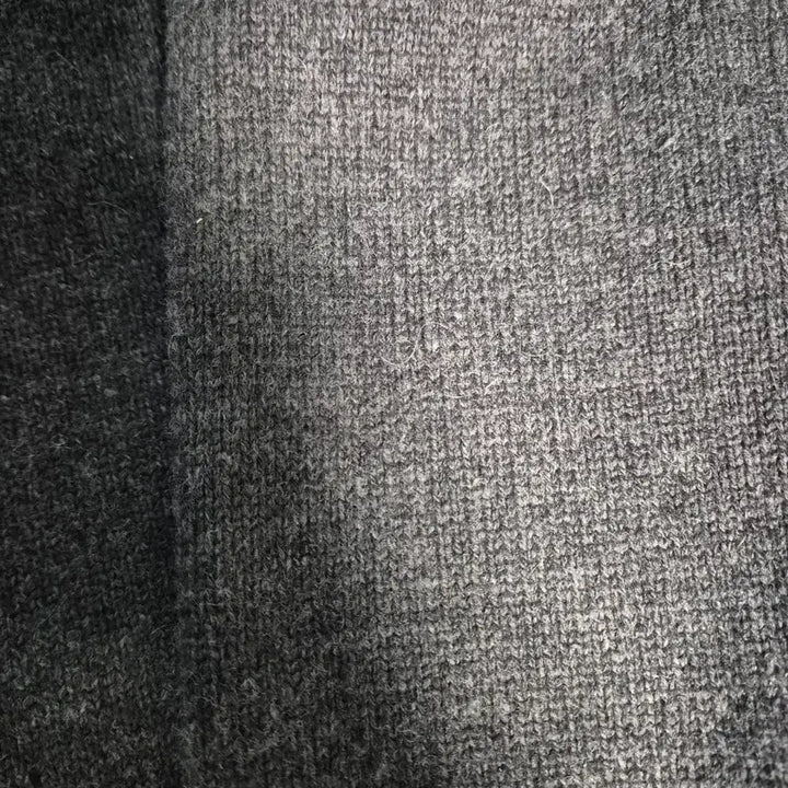 [BUNJANG] In The Raw Alpaca Heavy Knit Cardigan Charcoal / 인더로우 알파카 헤비 니트 가디건 차콜 2