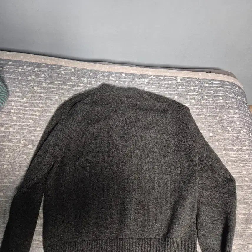[BUNJANG] In The Raw Alpaca Heavy Knit Cardigan Charcoal / 인더로우 알파카 헤비 니트 가디건 차콜 2