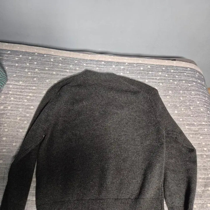 [BUNJANG] In The Raw Alpaca Heavy Knit Cardigan Charcoal / 인더로우 알파카 헤비 니트 가디건 차콜 2