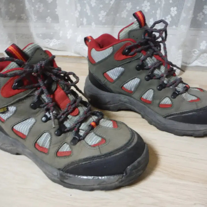 [BUNJANG] K2 Gore-Tex XGRIP Hiking Shoes / (K2) 등산화 245 고어텍스 XGRIP 트레킹화 남여공용