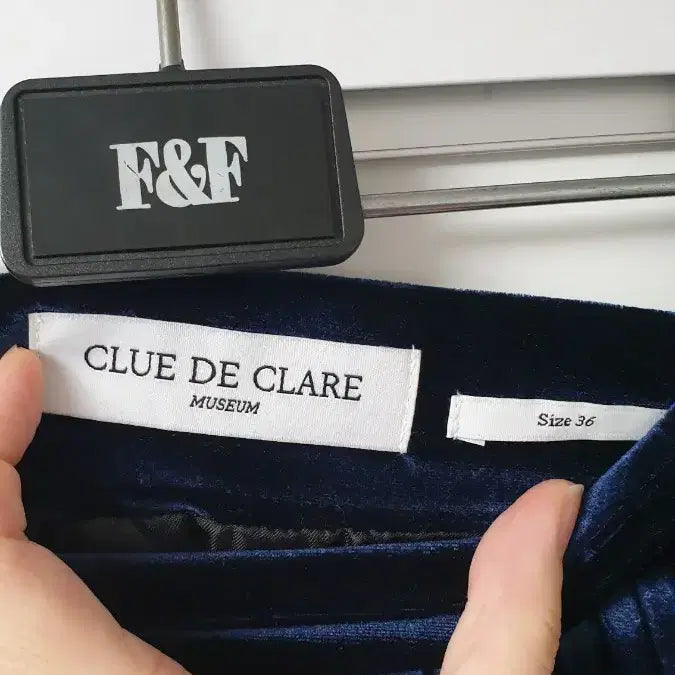 [BUNJANG] CluedCLAIRE Skirt (New) / 클루드클레어 치마(새상품)