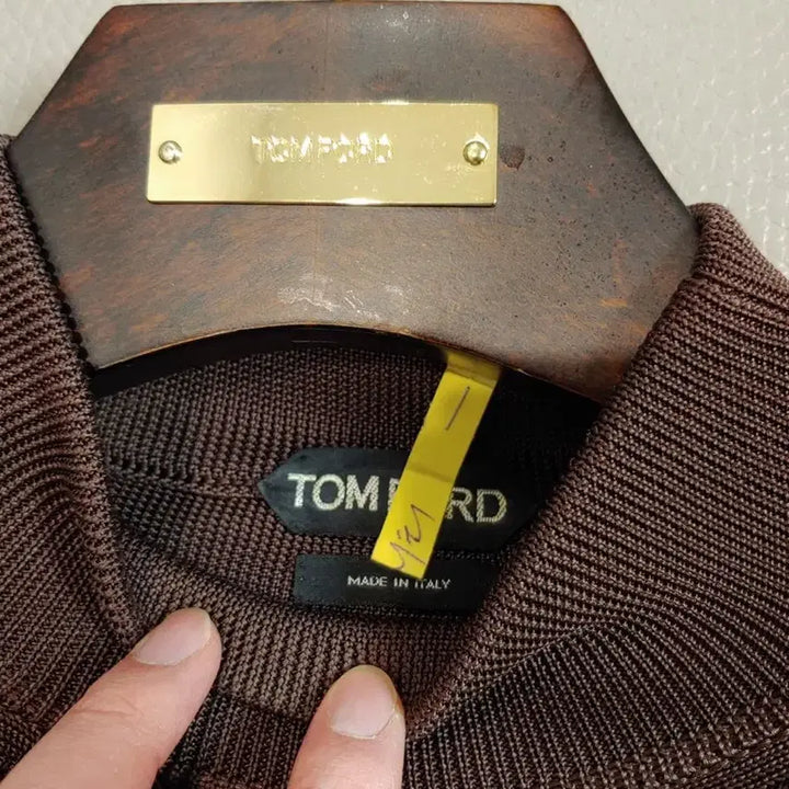 [BUNJANG] Tom Ford Dark Brown Silk Knit / 톰포드 다크브라운 실크니트