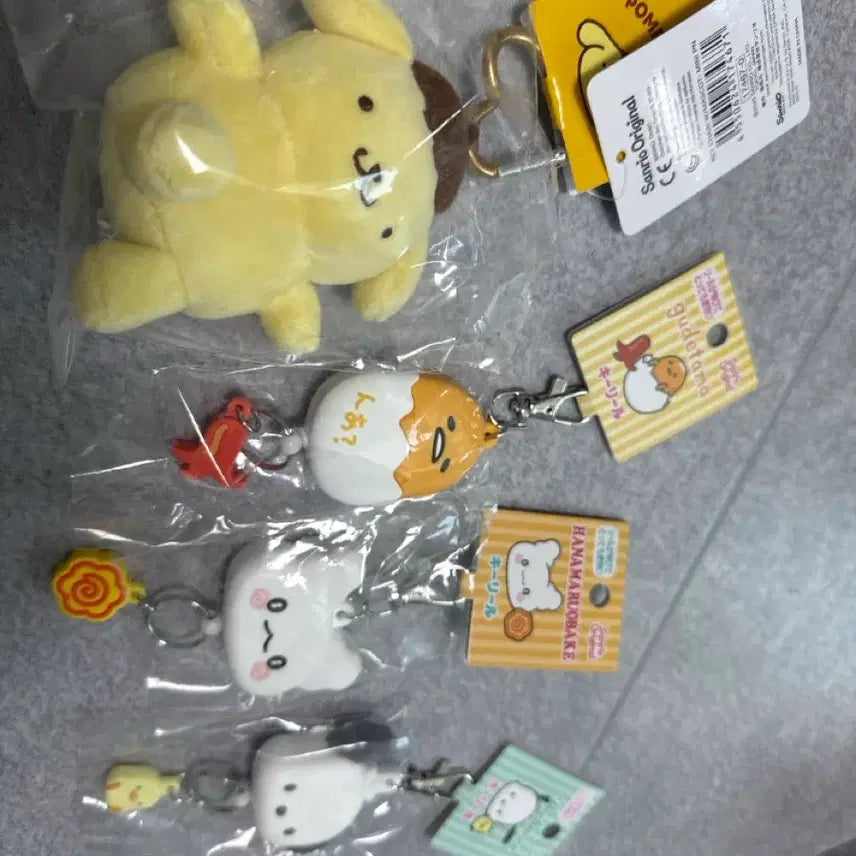 [BUNJANG] Sanrio Pochacco/Gudetama/Flower Boy Keyring / 산리오 캐릭터 키링 포챠코/구데타마/꽃도령