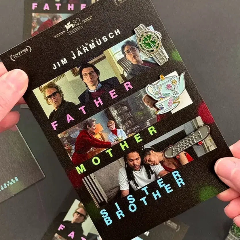[BUNJANG] Father Mother Sister Brother 3-Piece Badge Set / (최저가)영화 파더마더시스터브라더 뱃지3종 세트 반값 판매3->1.5
