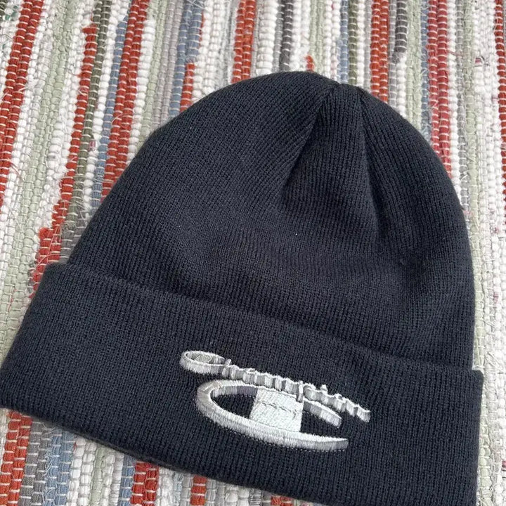 [BUNJANG] Supreme Champion Navy Beanie / 슈프림 챔피언 콜라보 네이비 비니