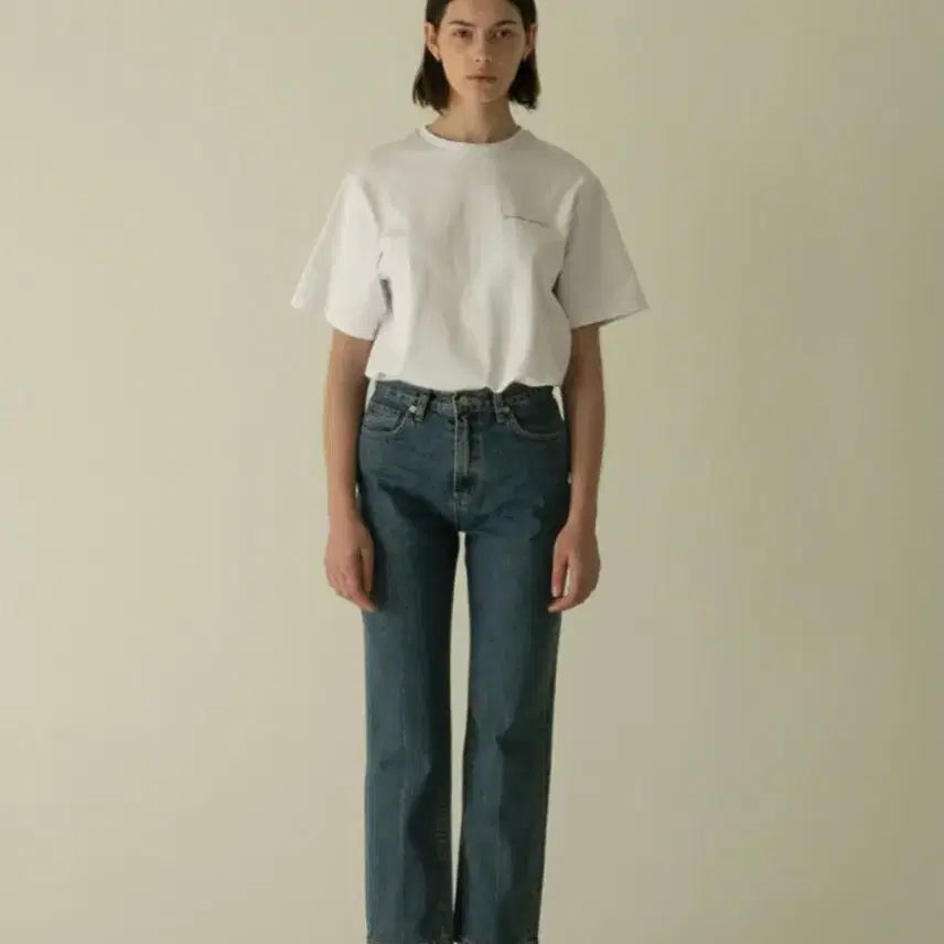 [BUNJANG] AMOMENTO Regular Denim Pants (Light Blue) / 아모멘토 레귤러 데님 팬츠(라이트블루)