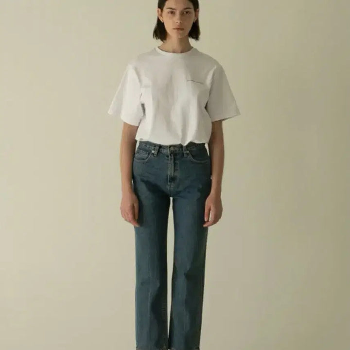[BUNJANG] AMOMENTO Regular Denim Pants (Light Blue) / 아모멘토 레귤러 데님 팬츠(라이트블루)