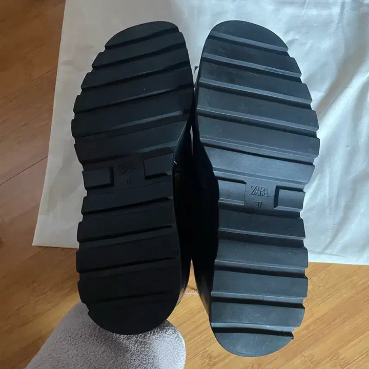 [BUNJANG] ZARA Mary Jane Flats (Size 37) / 자라 ZARA 메리제인 37(240)