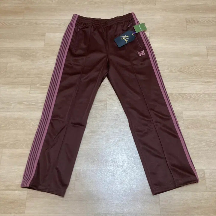 [BUNJANG] Needles x Freaks Store Track Pants Poly Smooth M / 새상품) 니들스 프릭스스토어 트랙 팬츠 폴리 스무스 M