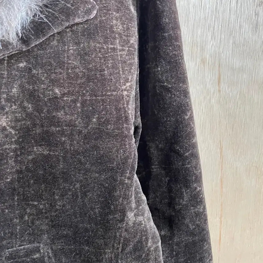 [BUNJANG] Tornado Mart Velour Fur Trimmed Coat / Tornado mart 토네이도 마트 벨루어 퍼 트리밍 코트