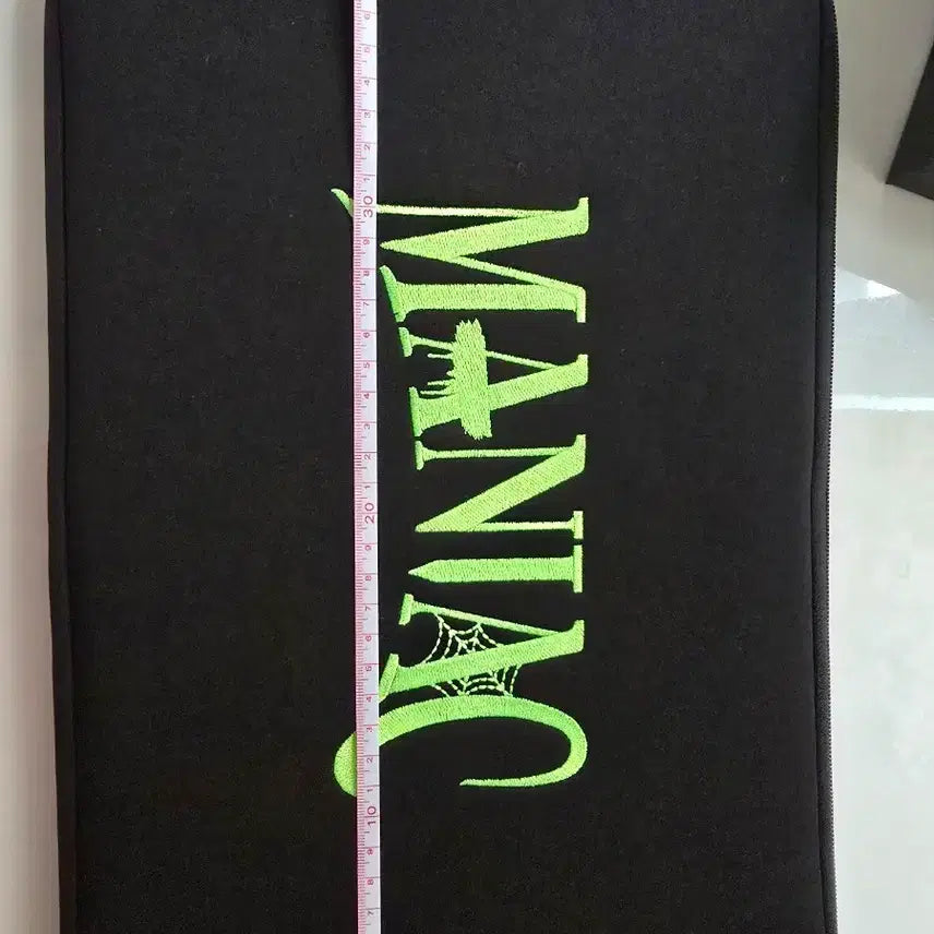 [BUNJANG] Stray Kids Maniac MD Laptop Pouch / 스트레이키즈 매니악콘 MD 노트북 파우치