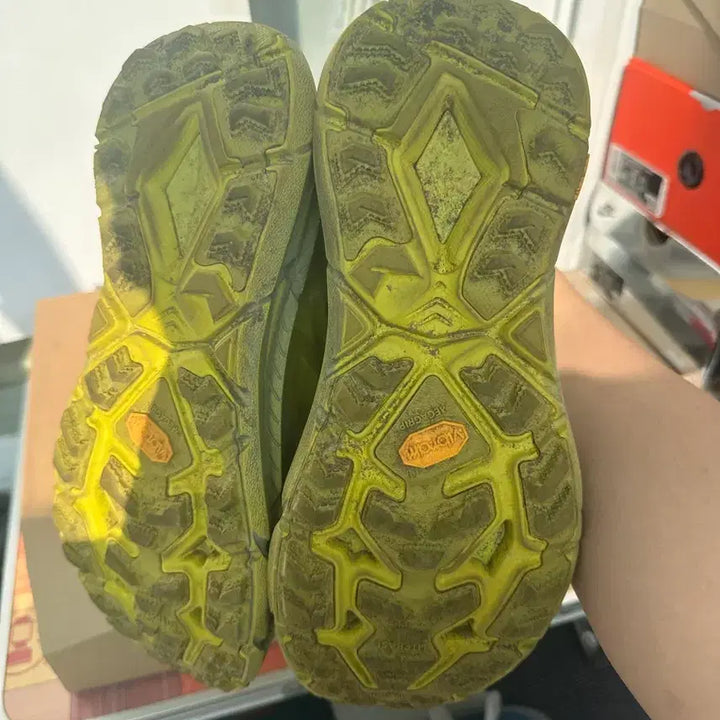[BUNJANG] Hoka Mafate Trail Yellow / 호카 새티스파이 마파테 트레일 옐로우