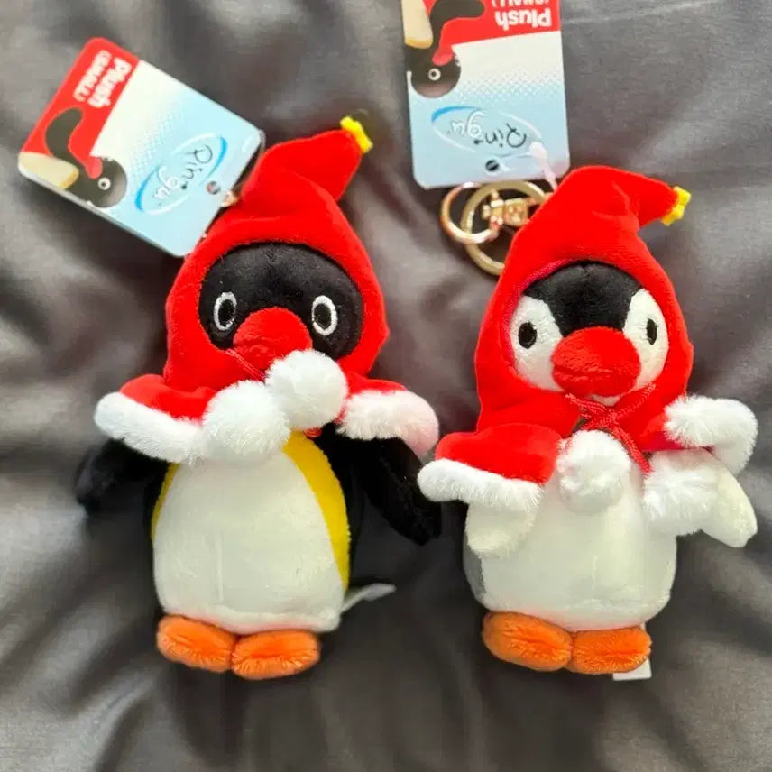 [BUNJANG] Pingu Pinga Christmas Santa Winter Cape Doll Keyring / 새상품) 핑구 핑가 크리스마스 산타 겨울 망토 인형 키링