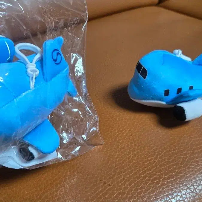 [BUNJANG] Korean Air Airplane Keyring / 대한항공 비행기 키링 /새상품/개별가