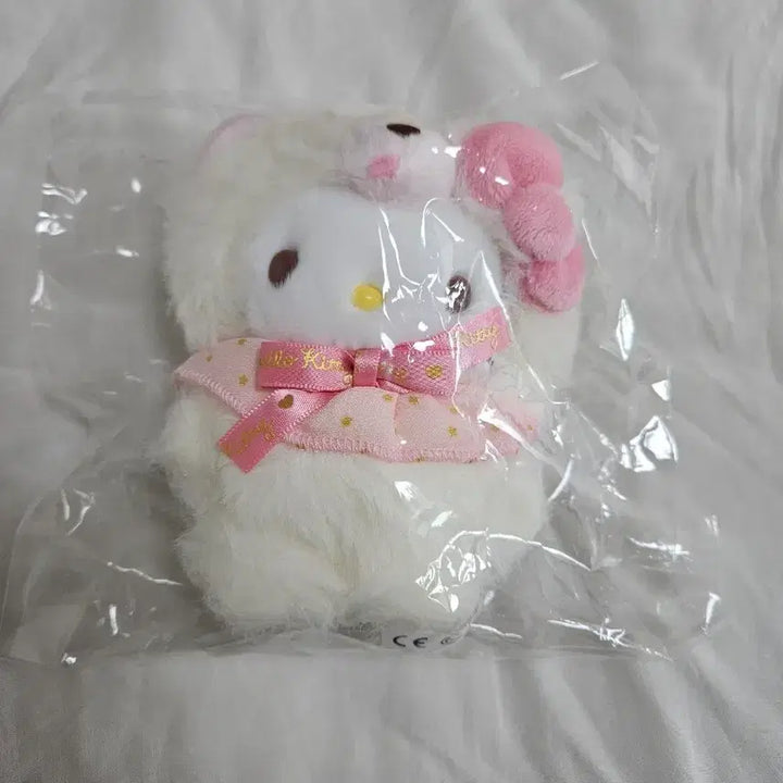 [BUNJANG] Sanrio Hello Kitty Fuwamosa Mascot Keyring / 산리오 후와모사 키티 마스코트 키링