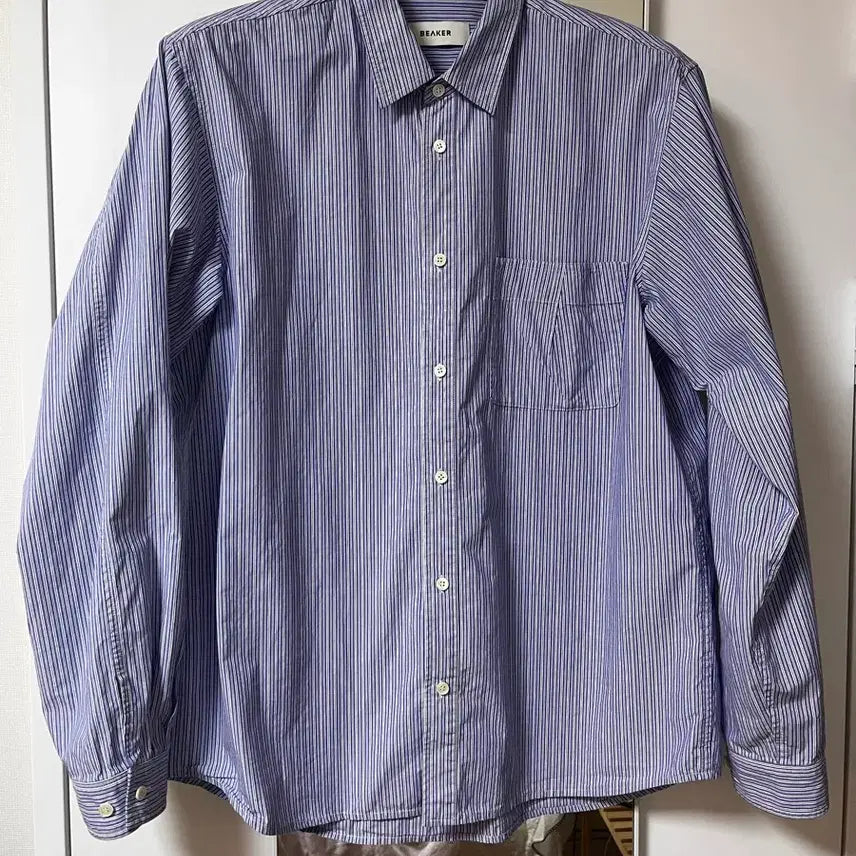 [SOLD OUT] 비이커 오버핏 스트라이프 셔츠 002 (M)