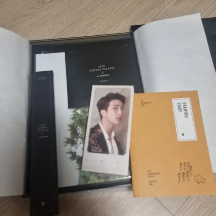 [SOLD OUT] 방탄소년단 2019 썸머패키지 윤기풀셋 양도. bts SUGA