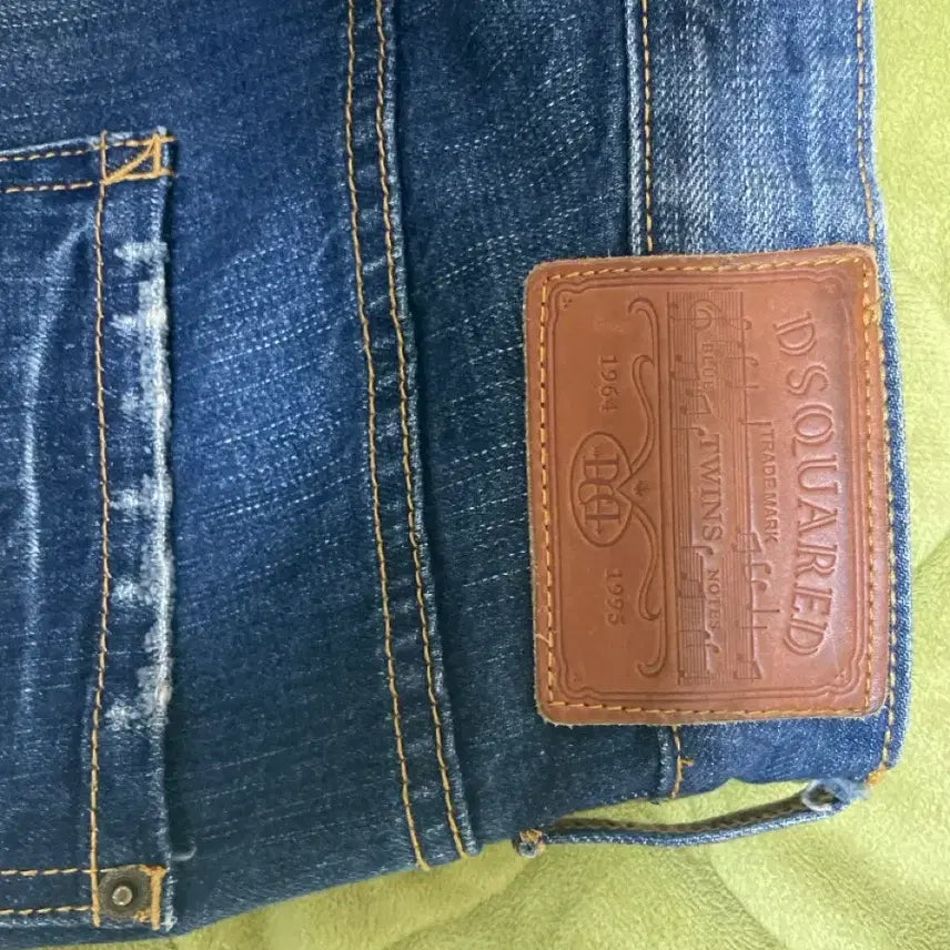 [BUNJANG] Dsquared2 Patchwork Denim Jeans / Dsquared2 패치워크 데님 청바지48