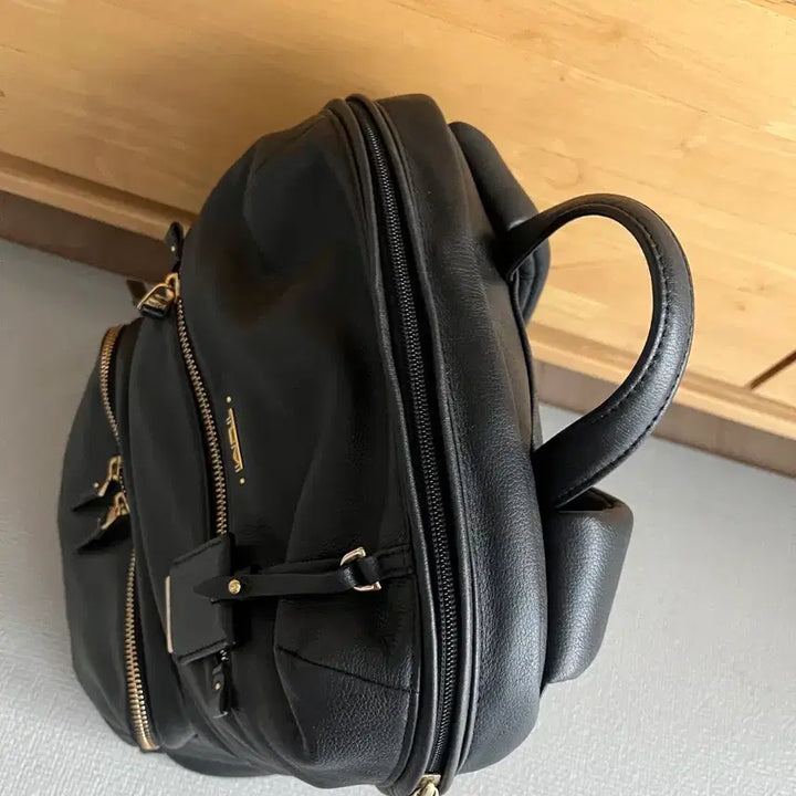 [BUNJANG] Tumi Leather Backpack / 투미 가죽 가방 백팩