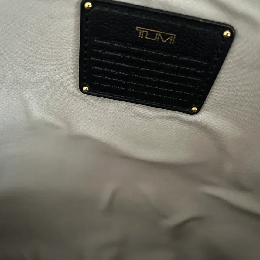 [BUNJANG] Tumi Leather Backpack / 투미 가죽 가방 백팩