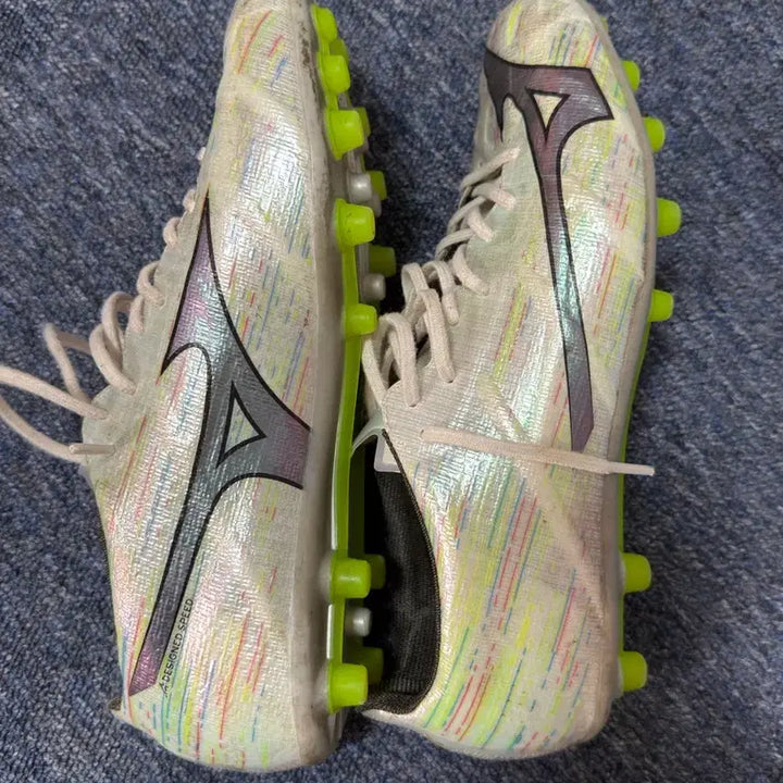 [BUNJANG] Mizuno Alpha 2 Elite AG Soccer Cleats / 미즈노 알파2 엘리트 ag 260