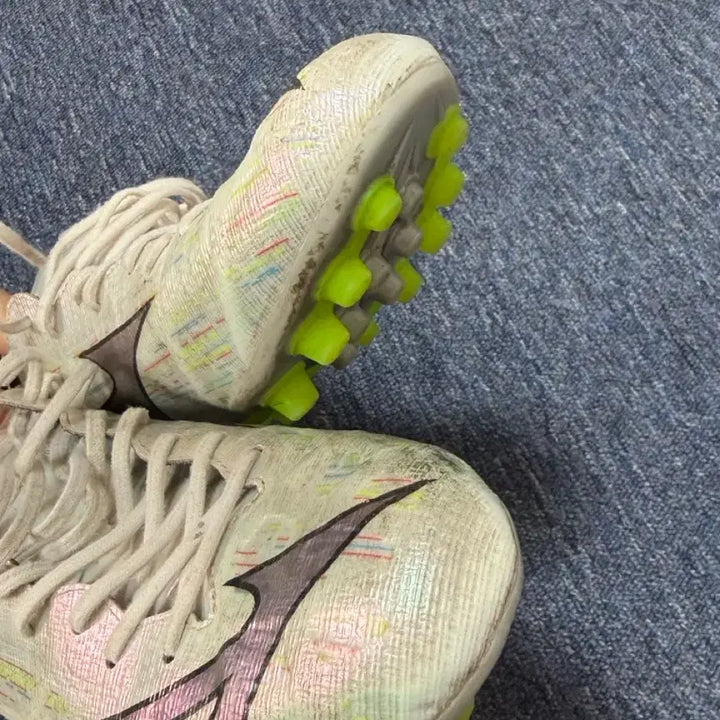 [BUNJANG] Mizuno Alpha 2 Elite AG Soccer Cleats / 미즈노 알파2 엘리트 ag 260