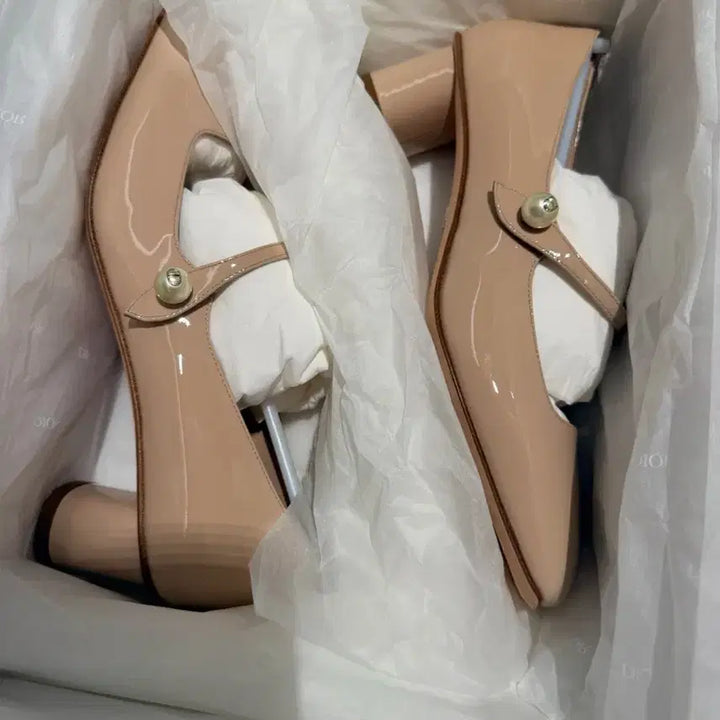[BUNJANG] Dior Jolie Dior Pumps Beige 34 / 디올 정품 jolie dior 펌프스 베이지 34 새상품