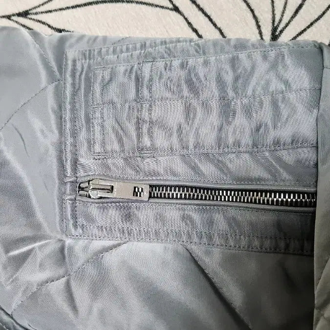 [BUNJANG] Rag & Bone Diamond Quilted Bomber Jacket (Gray, M) / 랙앤본 다이아 퀼팅 봄버 자켓 그레이 M 넉넉 100